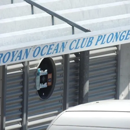 Maison F4 70 M² Avec Jardin A - Fr-1-71-52 * Royan